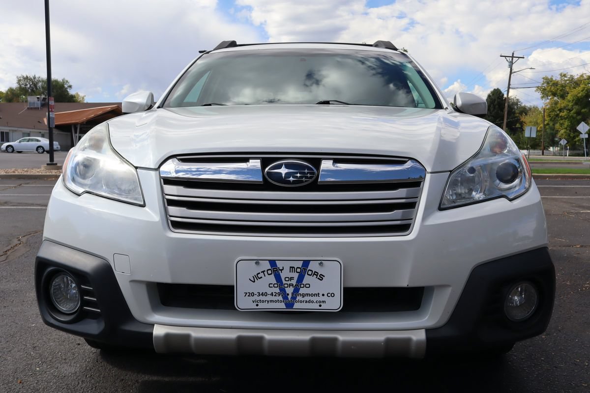 Used 2014 Subaru Outback 2.5i Limited w/ Moonroof Package AWD/4WD image 13