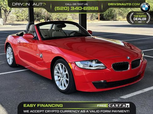 Used 2006 BMW Z4 3.0i RWD image 2