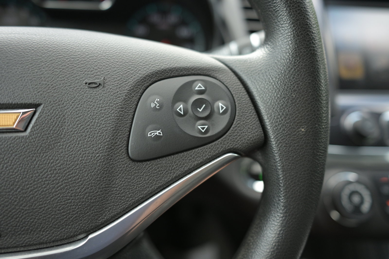 Used 2019 Chevrolet Impala LS FWD image 34
