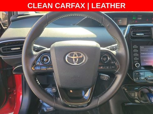 Used 2021 Toyota Prius XLE FWD image 25