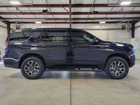 Used 2022 Chevrolet Tahoe Z71 w/ Luxury Package image 6