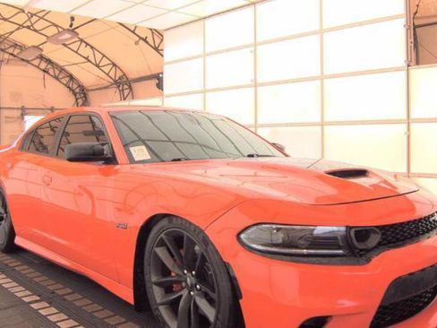 Used 2019 Dodge Charger Scat Pack w/ Plus Group RWD image 5