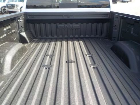 New 2026 GMC Sierra 2500 Denali Ultimate AWD/4WD image 5