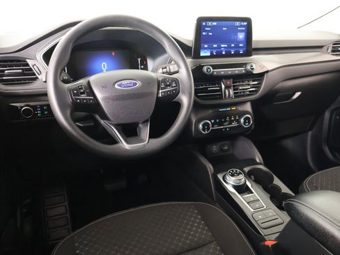 Used 2025 Ford Escape Active FWD image 2