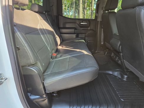 Used 2026 GMC Sierra 1500 Pro w/ Pro Value Package AWD/4WD image 18