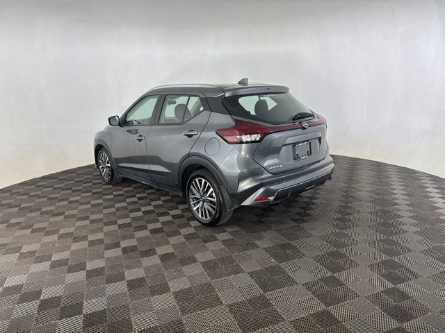 Used 2023 Nissan Kicks SV FWD image 7