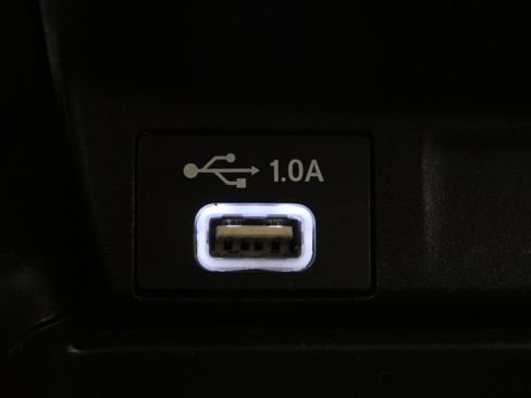 Used 2020 Honda CR-V LX image 21