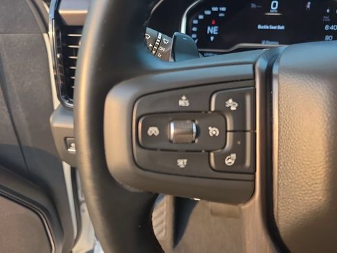 Used 2024 GMC Sierra 1500 AT4 w/ Technology Package AWD/4WD image 16