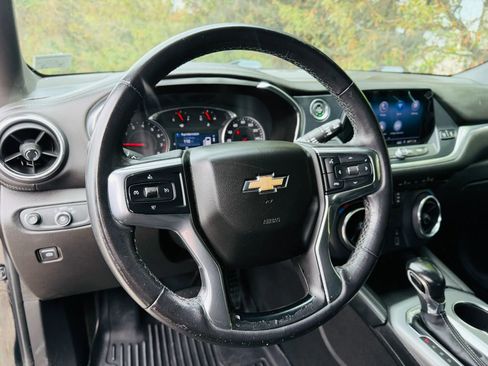 Used 2019 Chevrolet Blazer LT image 56