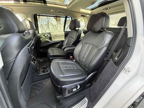 Used 2020 BMW X7 xDrive40i w/ Premium Package image 6