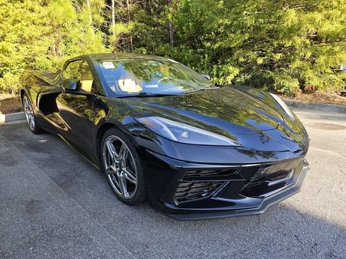 Used 2024 Chevrolet Corvette Stingray Preferred Conv w/ 2LT RWD image 5