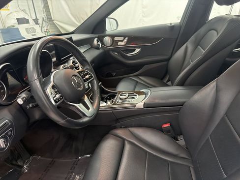 Used 2019 Mercedes-Benz C 300 4MATIC Sedan image 12