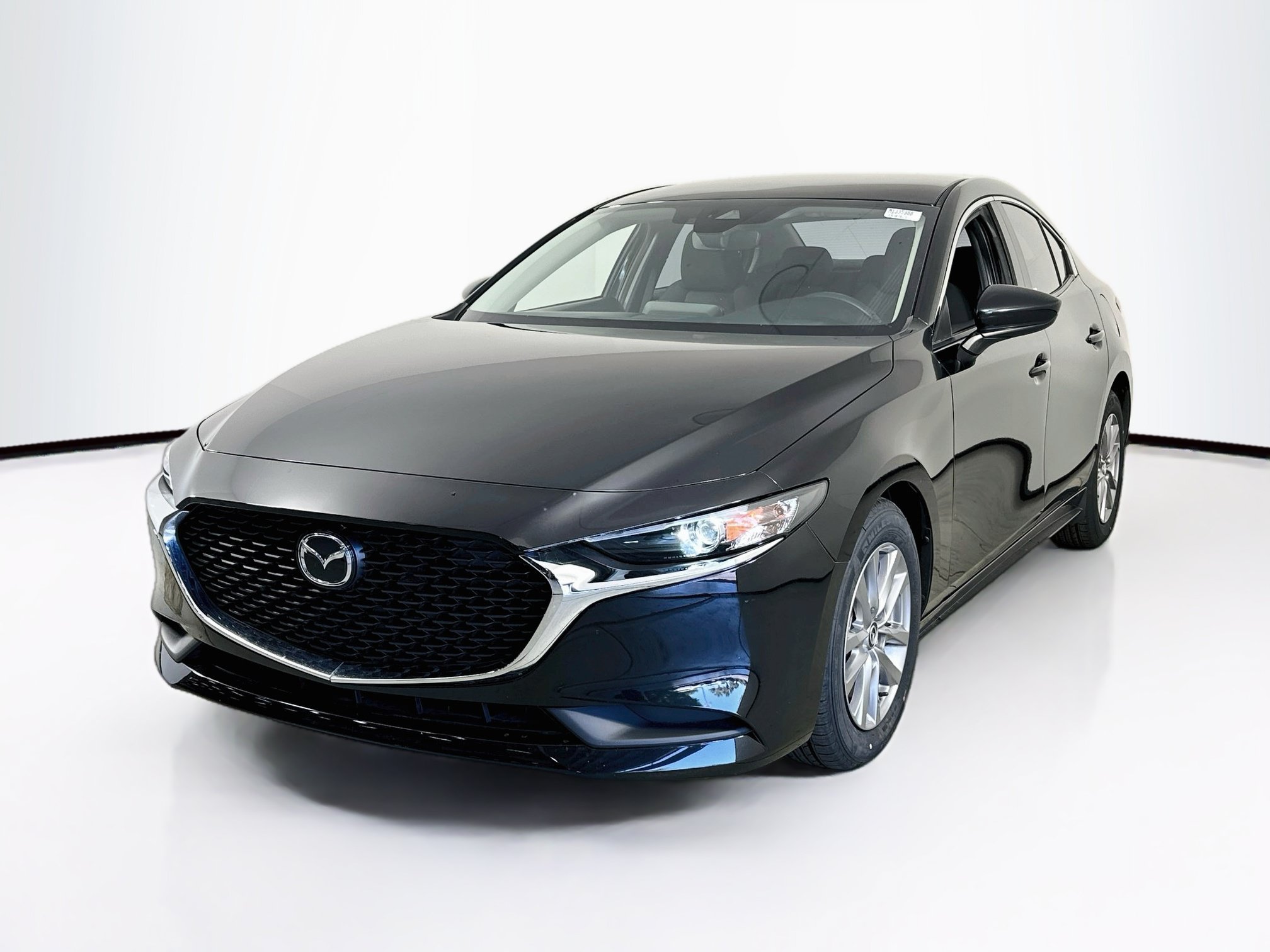 Used 2021 MAZDA MAZDA3 s FWD image 1