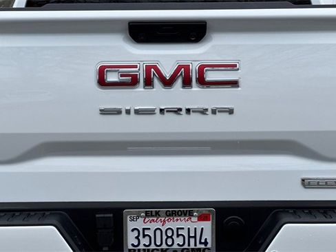 Used 2025 GMC Sierra 1500 Elevation w/ Elevation Premium Package image 51