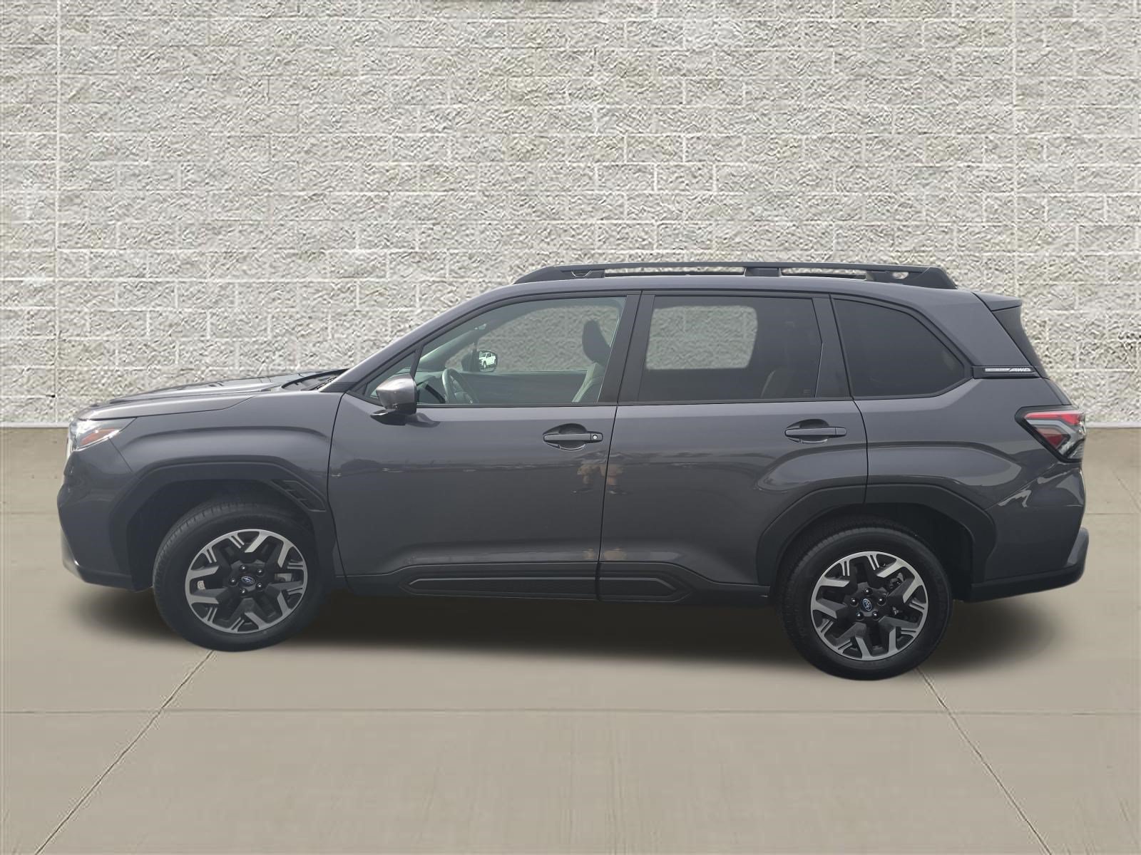 New 2026 Subaru Forester Premium AWD/4WD image 4