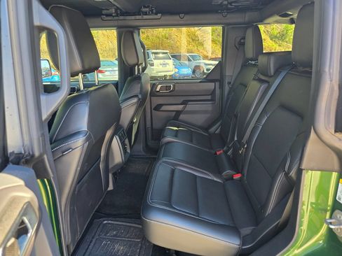 Used 2025 Ford Bronco Outer Banks AWD/4WD image 10