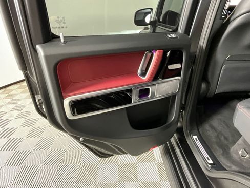 Used 2025 Mercedes-Benz G 550 w/ Manufactur Interior Package image 27