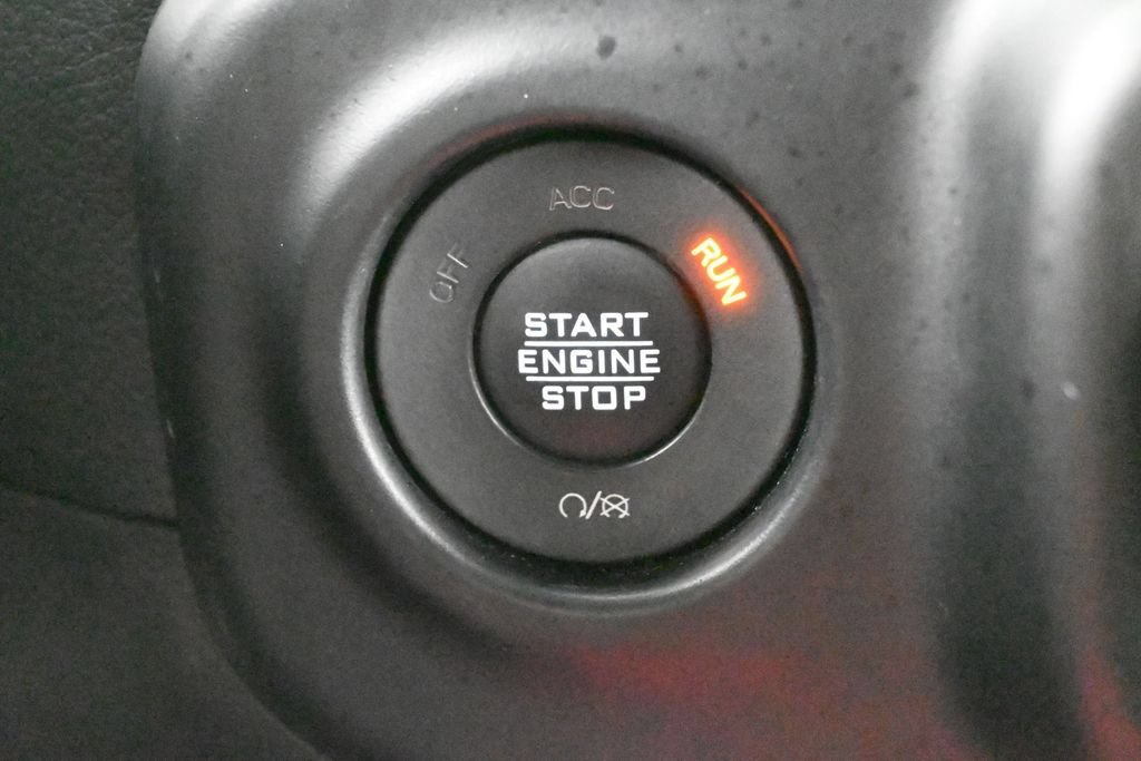 Used 2022 Jeep Wrangler Sport AWD/4WD image 26