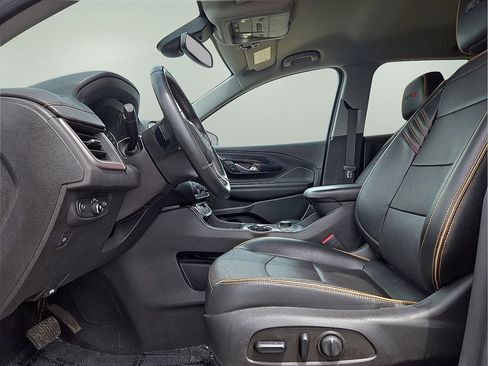 Used 2023 GMC Terrain AT4 image 18