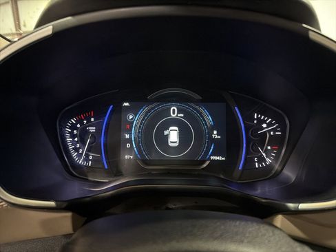 Used 2020 Hyundai Santa Fe SEL w/ Convenience + Premium Package image 15