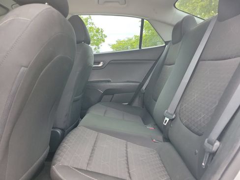 Used 2023 Kia Rio LX FWD image 15