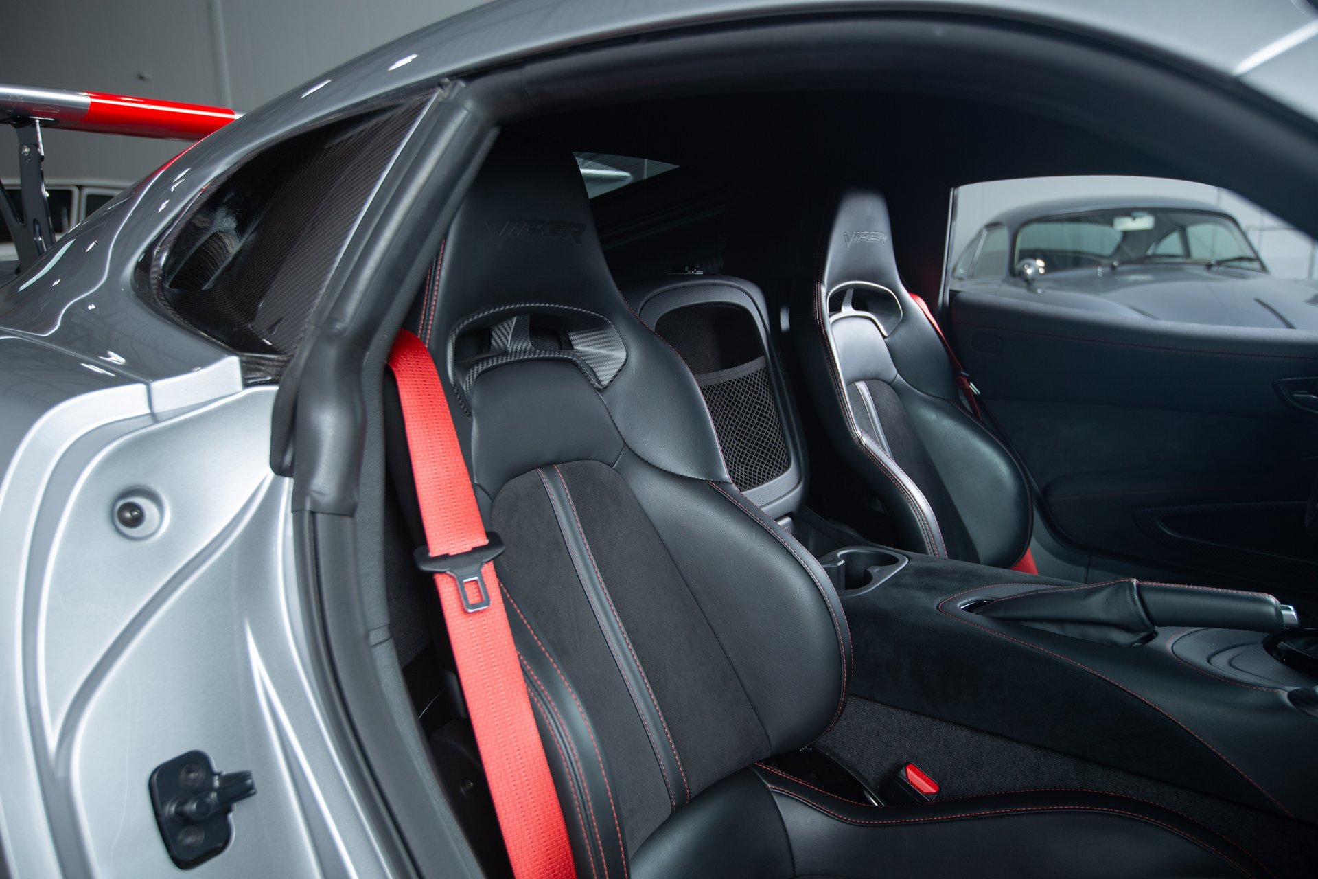 Used 2017 Dodge Viper ACR w/ Extreme Aero Package RWD image 26
