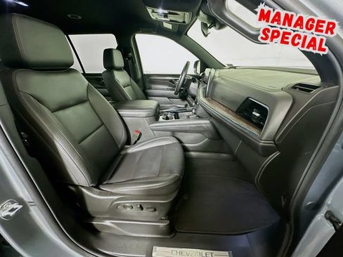 Used 2025 Chevrolet Tahoe LT RWD image 28