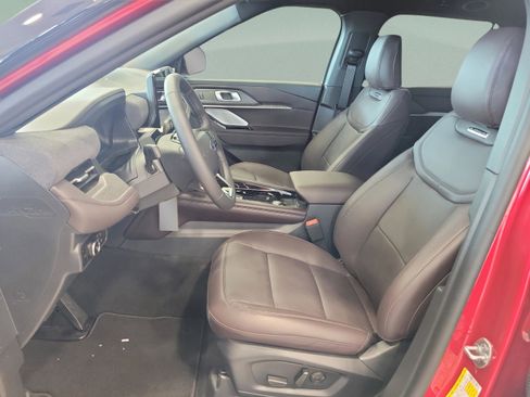 New 2026 Ford Explorer Platinum RWD image 41