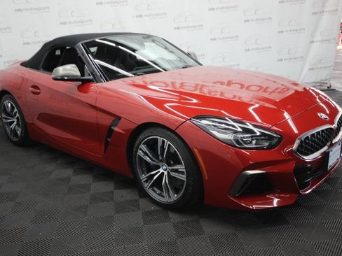 Used 2020 BMW Z4 M40i w/ Executive Package image 8