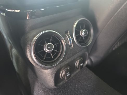 Used 2021 Kia Stinger GT-Line w/ Sun & Sound Package RWD image 19
