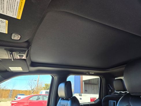 Used 2018 Ford F150 Raptor w/ Equipment Group 802A Luxury image 7