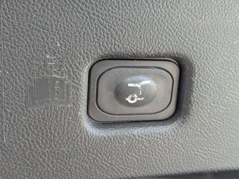 Used 2022 Lincoln Nautilus Reserve w/ Equipment Group 201A image 27