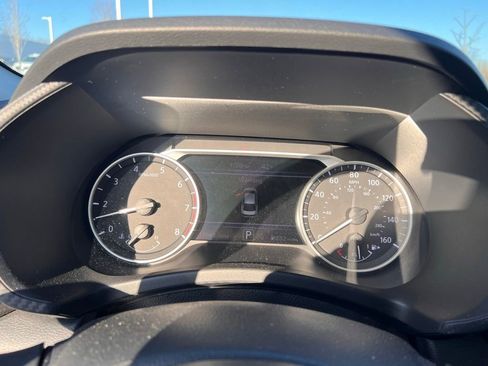 Used 2024 Nissan Sentra SV image 19