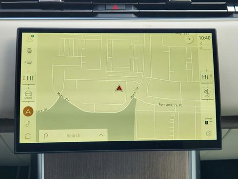 New 2026 Land Rover Range Rover SE image 16