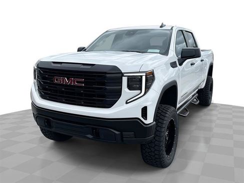 Used 2024 GMC Sierra 1500 Pro w/ Pro Value Package AWD/4WD image 1