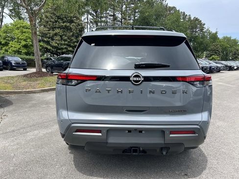 New 2026 Nissan Pathfinder Platinum w/ Lighting Package FWD image 6