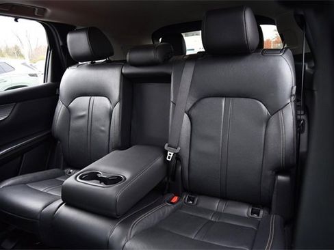 Used 2024 MAZDA CX-90 3.3 Turbo w/ Preferred Plus image 24