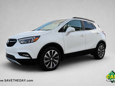 Used 2017 Buick Encore Essence FWD image 4