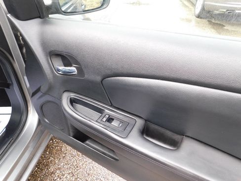 Used 2013 Chrysler 200 Touring w/ S Exterior Appearance Pkg image 21