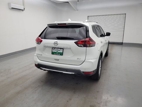 Used 2019 Nissan Rogue SV FWD image 7