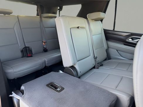 Used 2024 Chevrolet Tahoe LT image 12