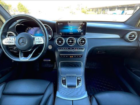 Used 2022 Mercedes-Benz GLC 300 image 15