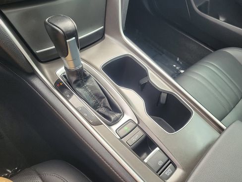 Used 2022 Honda Accord EX-L image 18