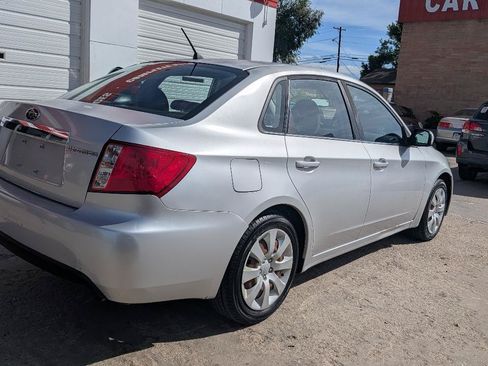 Used 2011 Subaru Impreza 2.5i AWD/4WD image 5