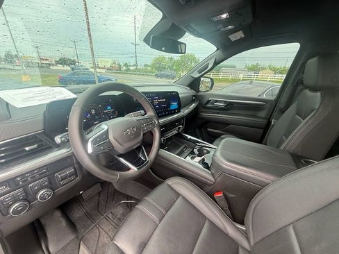 Used 2025 Chevrolet Tahoe RST w/ Comfort Package image 14