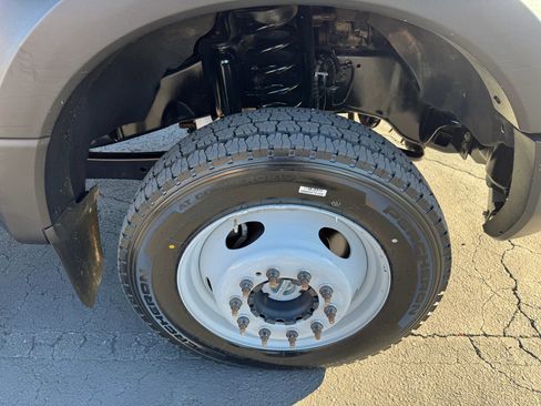 Used 2019 Ford F450 XL w/ Power Equipment Group AWD/4WD image 14