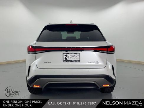 Used 2024 Lexus RX 350 w/ Convenience Package image 7