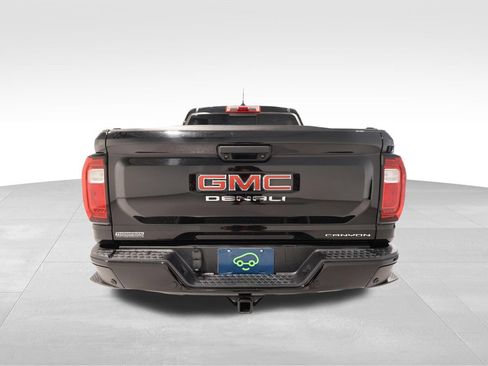 Certified 2023 GMC Canyon Denali w/ Denali Black Edition AWD/4WD image 3