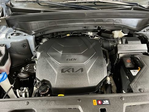 Certified 2022 Kia Telluride EX w/ EX Premium Package FWD image 33
