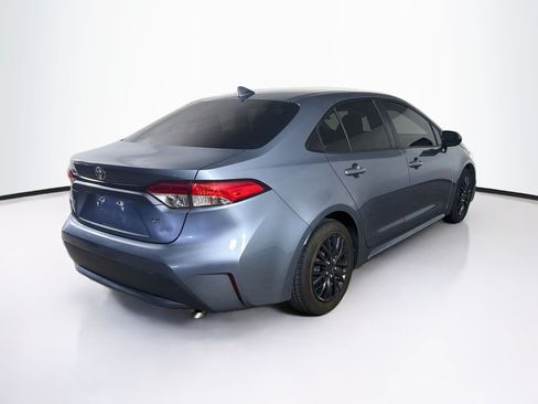 Used 2020 Toyota Corolla LE FWD image 30